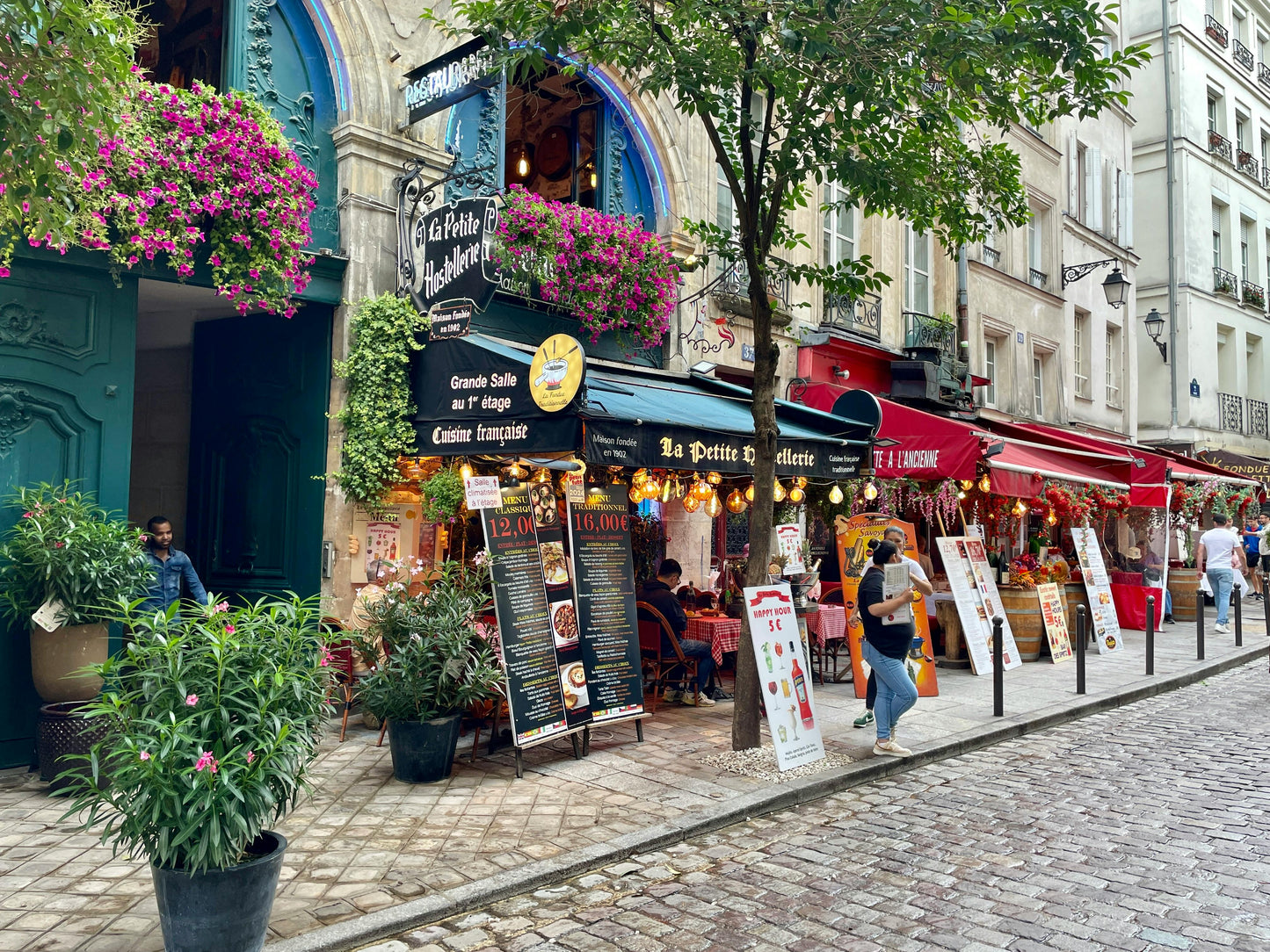 French Street Café Scene